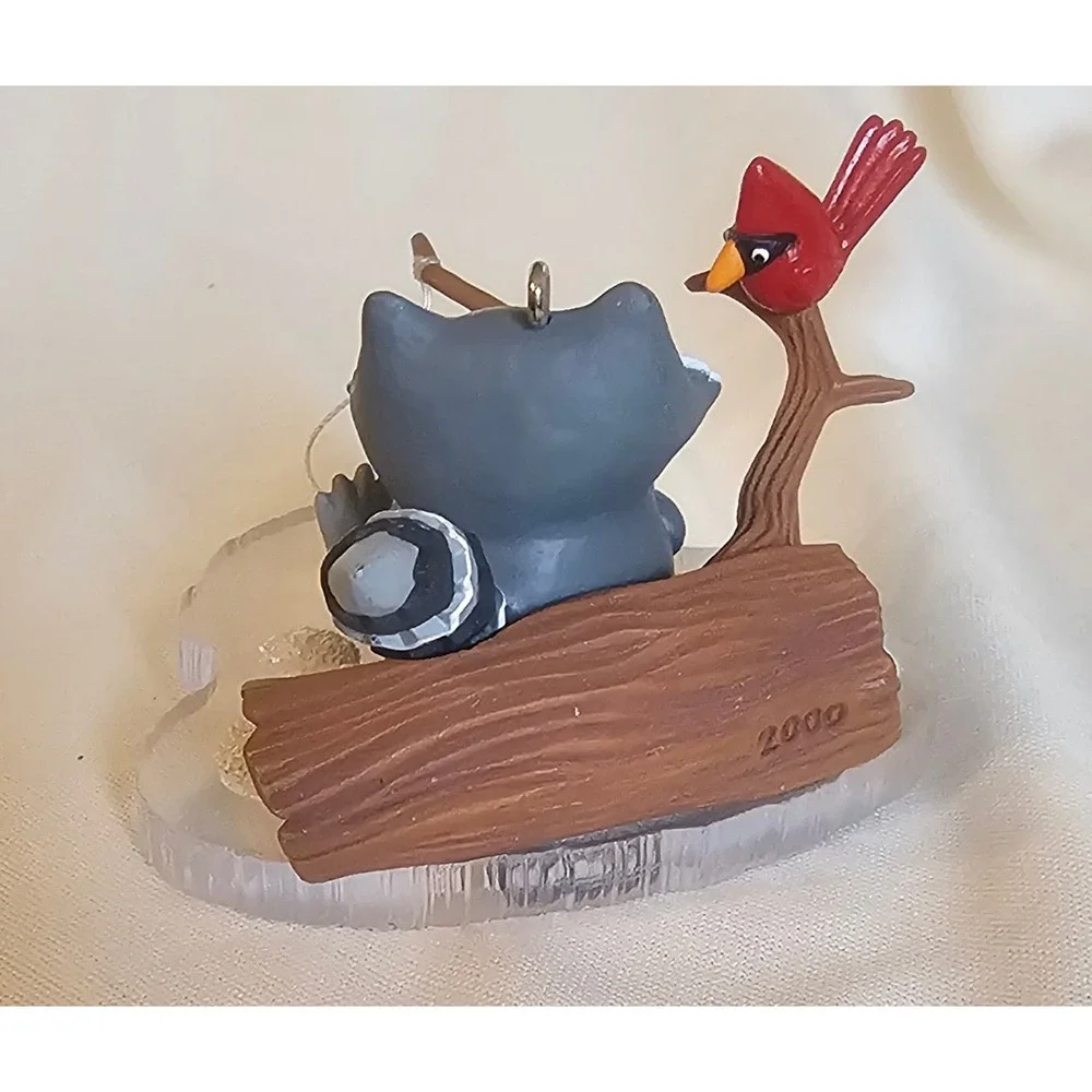 VTG 2000 Hallmark Keepsake Raccoon Ice Fishing Christmas Ornament